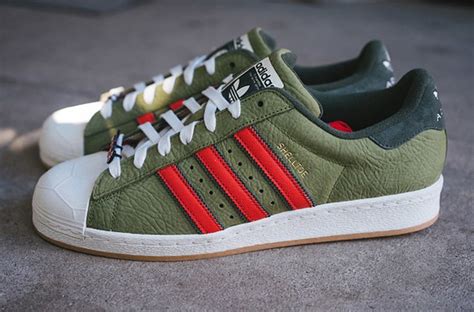 adidas shell toe superstar.